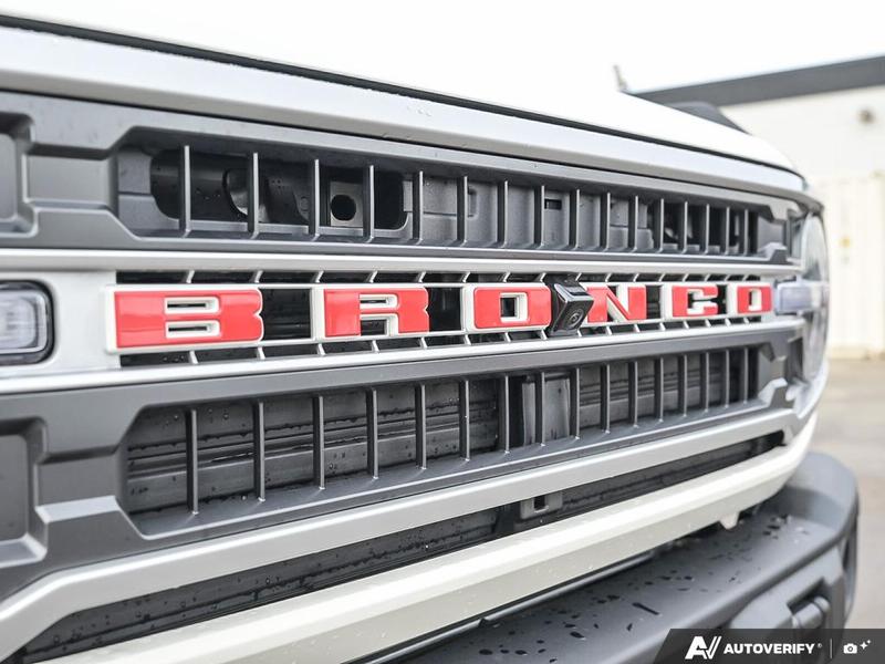 NEW 2026 Ford Bronco Outer Banks 60th Anniversary Edition - Wimbledon White Exterior / BLACK ONYX-LEATHER/VINYL Interior - $84,924 - Stock #E60477 - VIN 1FMEE8BP8TLA54032 - Photo 9