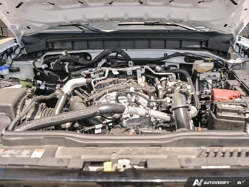 NEW 2026 Ford Bronco Big Bend Manual - Oxford White Exterior / GREY/BLACK CLOTH Interior - $59,754 - Stock #E60514 - VIN 1FMDE7BH1TLA76226 - Photo 8