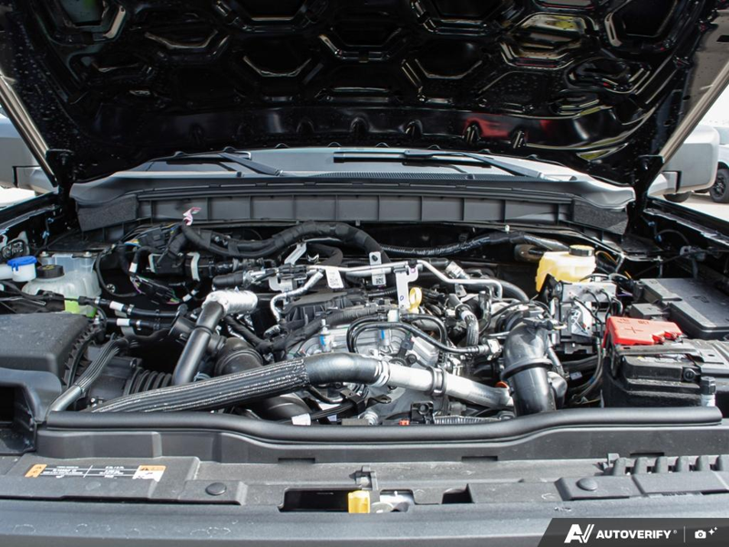 NEW 2026 Ford Bronco Base - Shadow Black Exterior / BLACK CLOTH GREY Interior - $49,937 - Stock #E60542 - VIN 1FMDE6AH9TLA76647 - Photo 8