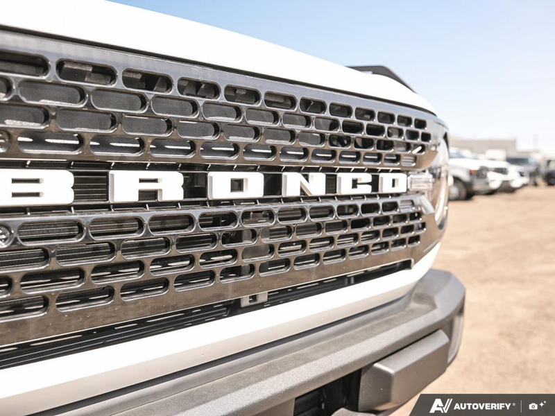 NEW 2026 Ford Bronco Big Bend Manual - Oxford White Exterior / GREY/BLACK CLOTH Interior - $59,754 - Stock #E60514 - VIN 1FMDE7BH1TLA76226 - Photo 9
