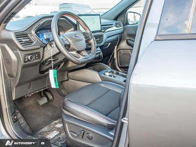 2026 Ford Escape ST-Line 1