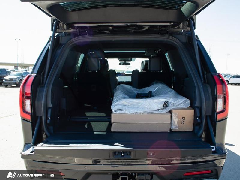 NEW 2026 Ford Expedition Tremor - Dark Matter Grey Exterior / BLACK ONYX/ELECTRIC SPICE Interior - $106,999 - Stock #D60395 - VIN 1FMJU1RG7TEA30534 - Photo 11