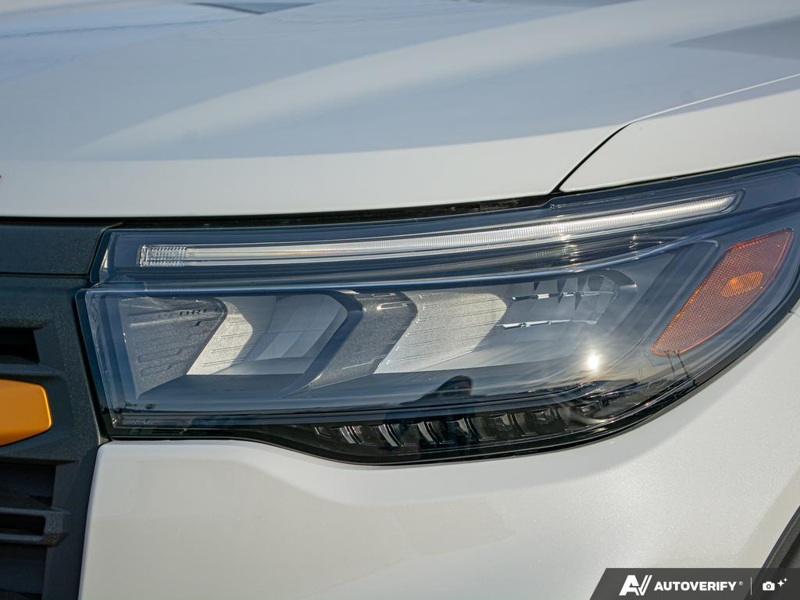 NEW 2026 Ford Explorer Tremor - Star White Tri-coat Metallic Exterior / ONYX ACTIVEX Interior - $59,258 - Stock #E60097 - VIN 1FMUK8JH8TGA28831 - Photo 10