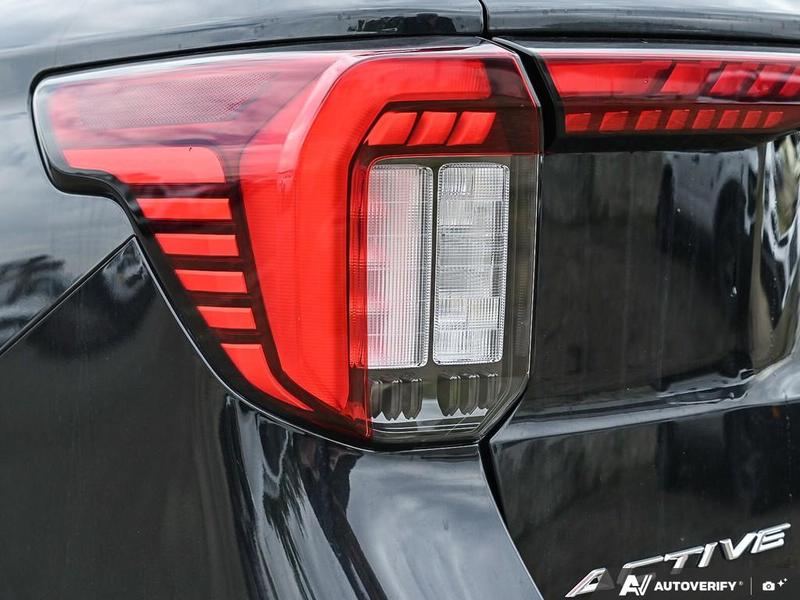 NEW 2026 Ford Explorer Active - Agate Black Exterior / DARK SPACE GREY ACTIVEX Interior - $62,269 - Stock #E60538 - VIN 1FMUK8DH3TGB45499 - Photo 12