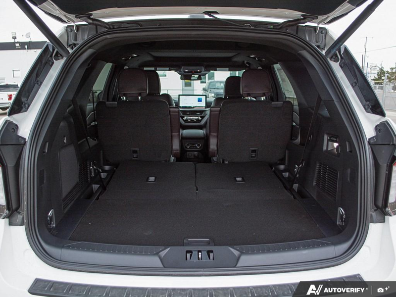 NEW 2026 Ford Explorer Platinum - Star White Tri-coat Metallic Exterior / MOJAVE DUSK LEATHER Interior - $66,979 - Stock #E60789 - VIN 1FMUK8HH4TGB63892 - Photo 11