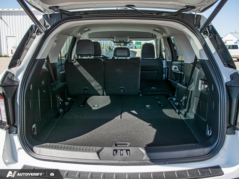 NEW 2026 Ford Explorer Active - Star White Tri-coat Metallic Exterior / DARK SPACE GREY ACTIVEX Interior - $59,137 - Stock #D60559 - VIN 1FMUK8DH5TGB84370 - Photo 11