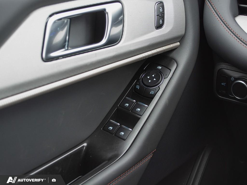 NEW 2026 Ford Explorer Active - Carbonized Grey Metallic Exterior / DARK SPACE GRAY CLOTH Interior - $54,457 - Stock #D60253 - VIN 1FMUK8DH2TGB01736 - Photo 17