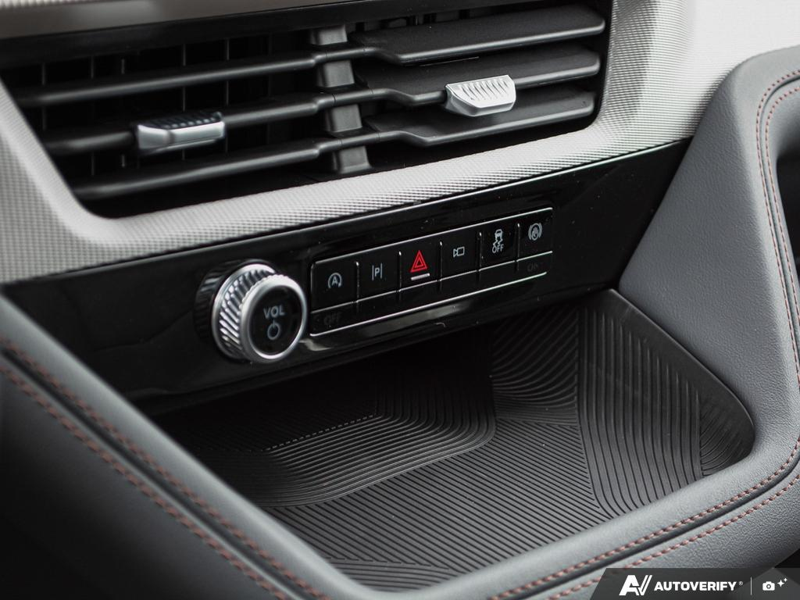 NEW 2026 Ford Explorer Active - Carbonized Grey Metallic Exterior / DARK SPACE GREY ACTIVEX Interior - $57,884 - Stock #E60594 - VIN 1FMUK8DH6TGB54987 - Photo 19