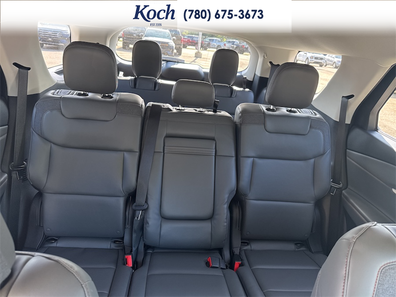 NEW 2026 Ford Explorer Active - Star White Tri-coat Metallic Exterior / DARK SPACE GREY ACTIVEX Interior - $60,930 - Stock #A26181 - VIN 1FMUK8DH4TGB58794 - Photo 22