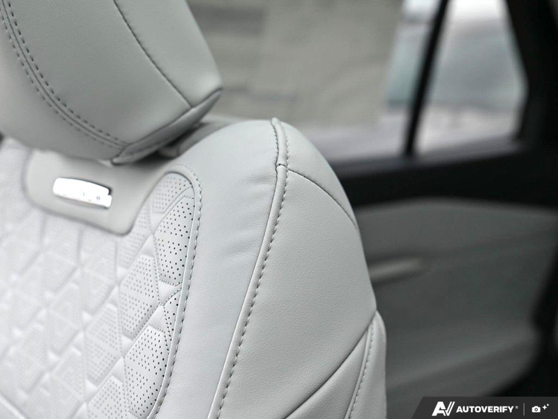 NEW 2026 Ford Explorer Platinum - Star White Tri-coat Metallic Exterior / CRYSTAL GRAY LEATHER Interior - $67,669 - Stock #E60278 - VIN 1FMUK8HHXTGA83402 - Photo 23