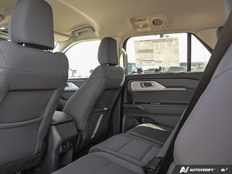 NEW 2026 Ford Explorer Active - Oxford White Exterior / DARK SPACE GRAY CLOTH Interior - $55,924 - Stock #E60258 - VIN 1FMUK8DH5TGA82812 - Photo 24