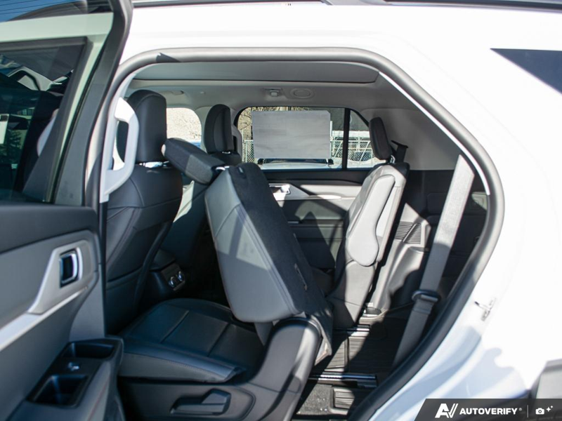 NEW 2026 Ford Explorer Active - Star White Tri-coat Metallic Exterior / DARK SPACE GREY ACTIVEX Interior - $59,819 - Stock #E60256 - VIN 1FMUK8DHXTGA82398 - Photo 25