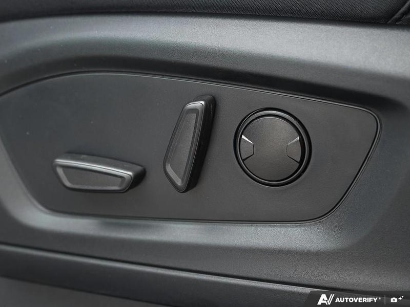 NEW 2026 Ford Explorer Active - Oxford White Exterior / DARK SPACE GRAY CLOTH Interior - $56,194 - Stock #E60175 - VIN 1FMUK8DH9TGA79265 - Photo 27