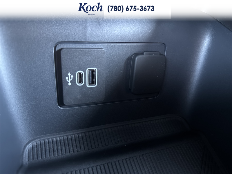 NEW 2026 Ford Explorer Tremor - Star White Tri-Coat Exterior / ONYX, HEAT/VENTILATED MIKO SUEDE SPORT CAPTAIN'S CHAIRS Interior - $66,780 - Stock #A26207 - VIN 1FMUK8JH7TGB86660 - Photo 30