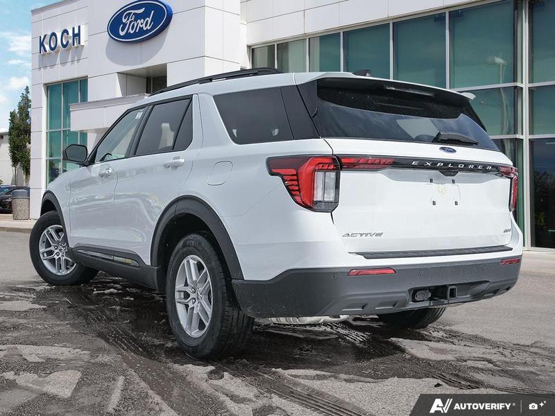 NEW 2026 Ford Explorer Active - Oxford White Exterior / DARK SPACE GRAY CLOTH Interior - $56,194 - Stock #E60175 - VIN 1FMUK8DH9TGA79265 - Photo 4