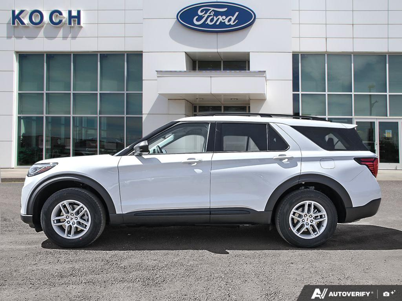 NEW 2026 Ford Explorer Active - Oxford White Exterior / DARK SPACE GRAY CLOTH Interior - $55,924 - Stock #E60258 - VIN 1FMUK8DH5TGA82812 - Photo 3