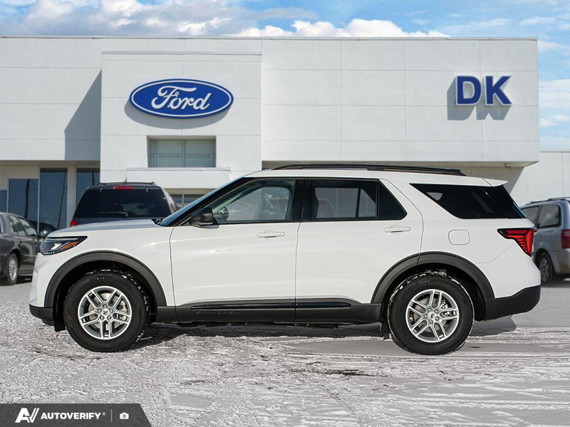 NEW 2026 Ford Explorer Active - Oxford White Exterior / DARK SPACE GRAY CLOTH Interior - $54,937 - Stock #D60203 - VIN 1FMUK8DH4TGA83160 - Photo 3