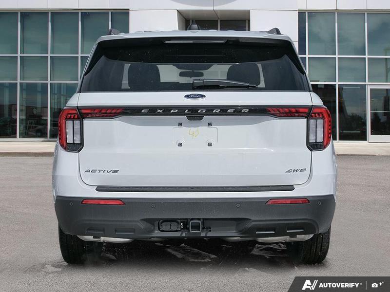 NEW 2026 Ford Explorer Active - Oxford White Exterior / DARK SPACE GRAY CLOTH Interior - $56,194 - Stock #E60175 - VIN 1FMUK8DH9TGA79265 - Photo 5