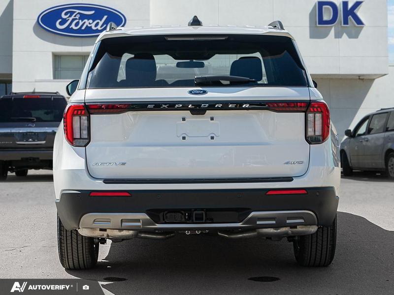 NEW 2026 Ford Explorer Active - Star White Tri-coat Metallic Exterior / DARK SPACE GREY ACTIVEX Interior - $58,137 - Stock #D60448 - VIN 1FMUK8DH2TGB37698 - Photo 5