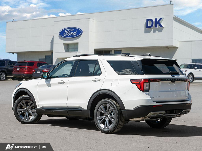 NEW 2026 Ford Explorer Active - Star White Tri-coat Metallic Exterior / DARK SPACE GREY ACTIVEX Interior - $58,737 - Stock #D60448 - VIN 1FMUK8DH2TGB37698 - Photo 4
