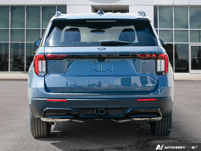 NEW 2026 Ford Explorer ST-Line - Vapor Blue Exterior / ONYX ACTIVEX Interior - $59,994 - Stock #E60221 - VIN 1FMUK8KH9TGA82749 - Photo 5