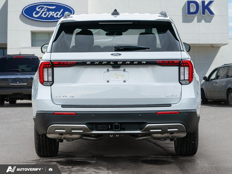 NEW 2026 Ford Explorer Active - Space White Metallic Exterior / DARK SPACE GREY ACTIVEX Interior - $57,457 - Stock #D60254 - VIN 1FMUK8DH9TGB01975 - Photo 5