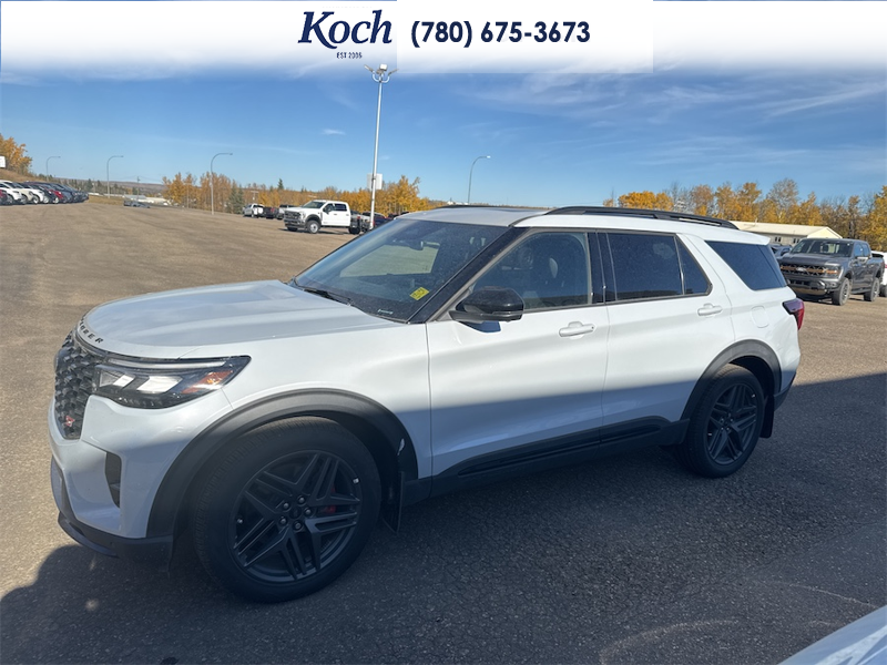 NEW 2026 Ford Explorer ST - Space White Metallic Exterior / ONYX, HEAT/VENT UNIQUE MIKO SUEDE SPORT CAPTAIN'S CHAIRS Interior - $75,130 - Stock #A26267 - VIN 1FMWK8GC3TGB05111 - Photo 5