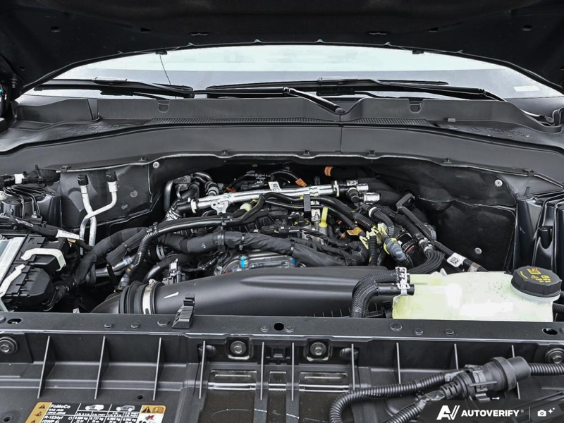 NEW 2026 Ford Explorer Tremor - Marsh Grey Exterior / ONYX, HEAT/VENTILATED MIKO SUEDE SPORT CAPTAIN'S CHAIRS Interior - $67,079 - Stock #E61118 - VIN 1FMUK8JH6TGC34617 - Photo 6