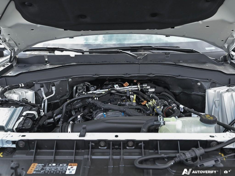 NEW 2026 Ford Explorer Active - Oxford White Exterior / DARK SPACE GRAY CLOTH Interior - $54,944 - Stock #E60175 - VIN 1FMUK8DH9TGA79265 - Photo 8