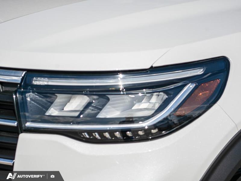 NEW 2026 Ford Explorer Active - Star White Tri-coat Metallic Exterior / DARK SPACE GREY ACTIVEX Interior - $58,137 - Stock #D60448 - VIN 1FMUK8DH2TGB37698 - Photo 10