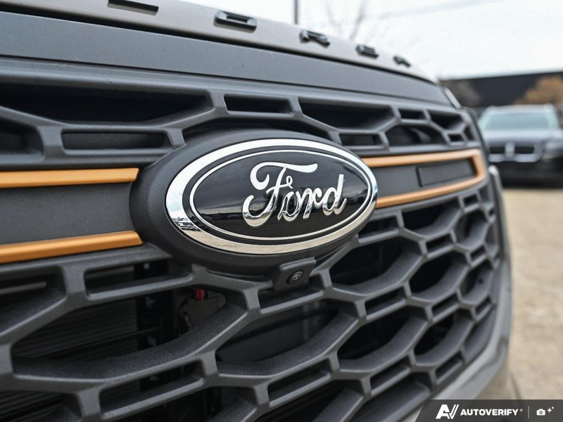 NEW 2026 Ford Explorer Tremor - Marsh Grey Exterior / ONYX, HEAT/VENTILATED MIKO SUEDE SPORT CAPTAIN'S CHAIRS Interior - $67,079 - Stock #E61118 - VIN 1FMUK8JH6TGC34617 - Photo 9