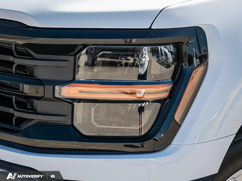 NEW 2026 Ford F-150 XLT - Oxford White Exterior / MEDIUM DARK SLATE CLOTH Interior - $62,302 - Stock #D60587 - VIN 1FTFW3L85TKE30546 - Photo 10