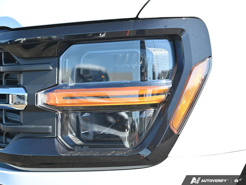 NEW 2026 Ford F-150 XLT - Oxford White Exterior / MEDIUM DARK SLATE Interior - $71,629 - Stock #E60758 - VIN 1FTFW3L8XTKE25875 - Photo 10