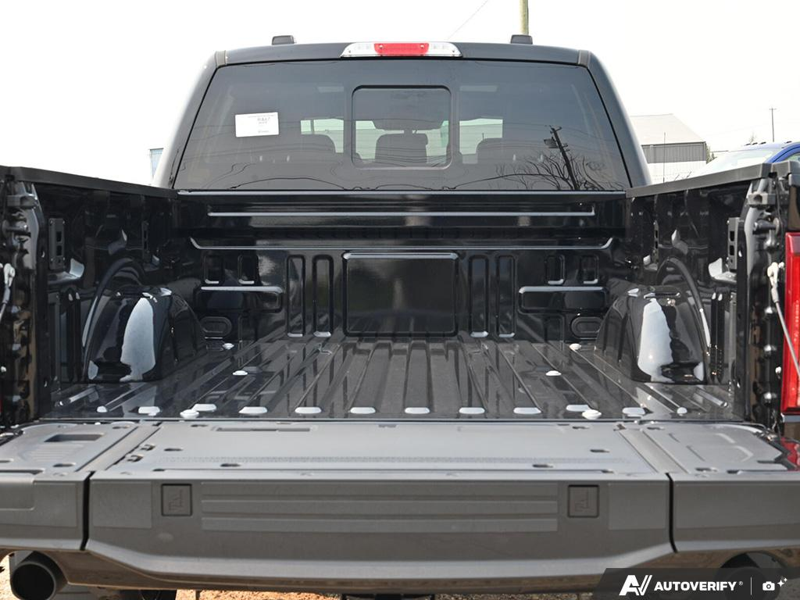 NEW 2026 Ford F-150 LARIAT - Agate Black Exterior / BLACK ACTIVE X Interior - $79,949 - Stock #E60927 - VIN 1FTFW5L81TFB68058 - Photo 10