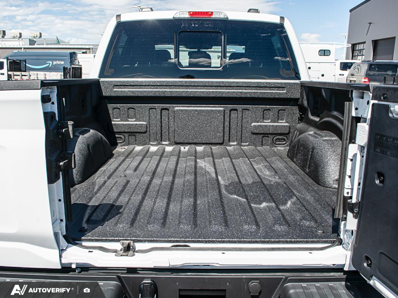 NEW 2026 Ford F-150 LARIAT - Star White Tri-Coat Exterior / BLACK, ACTIVEX TRIMMED 40/CONSOLE/40 FRONT SEATS (B) Interior - $83,311 - Stock #D60672 - VIN 1FTFW5L88TFA34986 - Photo 11