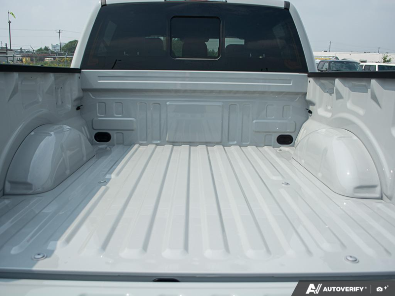 NEW 2026 Ford F-150 LARIAT - Avalanche Exterior / BLACK ACTIVE X Interior - $81,000 - Stock #E60871 - VIN 1FTFW5L51TKE73346 - Photo 11