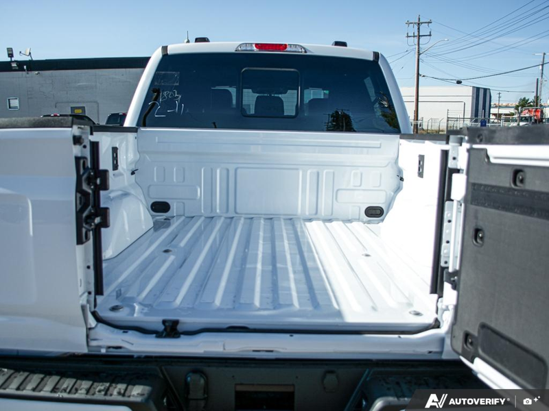 NEW 2026 Ford F-150 LARIAT - Oxford White Exterior / BLACK, ACTIVEX TRIMMED 40/CONSOLE/40 FRONT SEATS (B) Interior - $81,874 - Stock #E61057 - VIN 1FTFW5L51TFB68664 - Photo 11