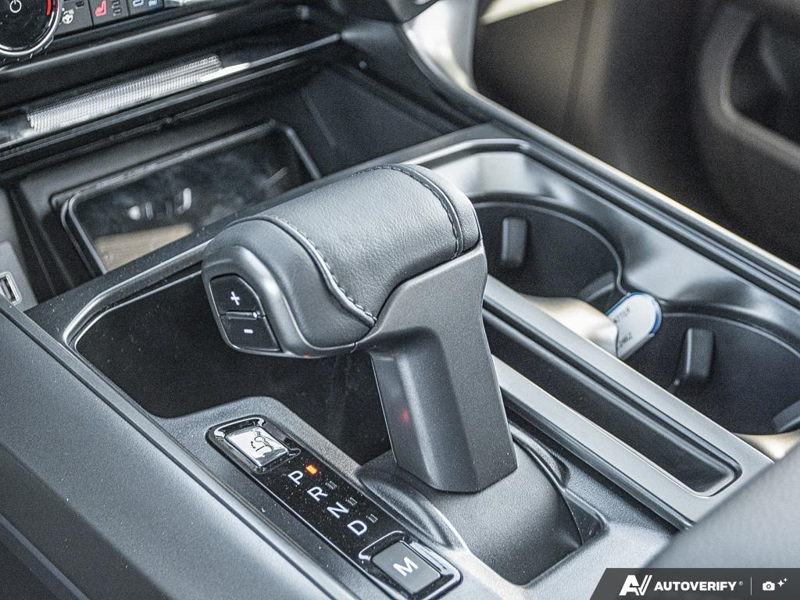 NEW 2026 Ford F-150 LARIAT - Antimatter Blue Metallic Exterior / BLACK, ACTIVEX TRIMMED 40/CONSOLE/40 FRONT SEATS (B) Interior - $84,898 - Stock #E61014 - VIN 1FTFW5L59TFB72462 - Photo 19
