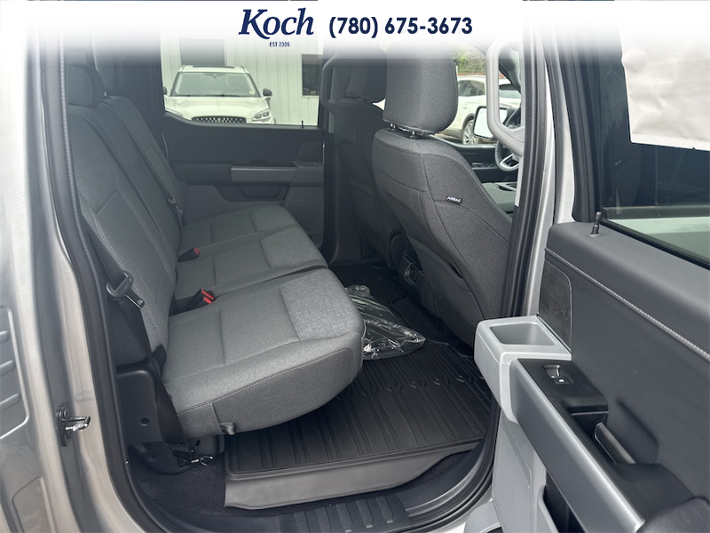 NEW 2026 Ford F-150 XLT - Iconic Silver Metallic Exterior / DARK SLATE CLOTH Interior - $67,740 - Stock #A26185 - VIN 1FTFW3L82TKD81810 - Photo 20