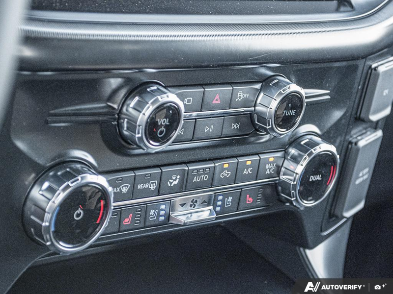 NEW 2026 Ford F-150 LARIAT - Antimatter Blue Metallic Exterior / BLACK, ACTIVEX TRIMMED 40/CONSOLE/40 FRONT SEATS (B) Interior - $81,006 - Stock #E61062 - VIN 1FTFW5L50TFB76593 - Photo 20