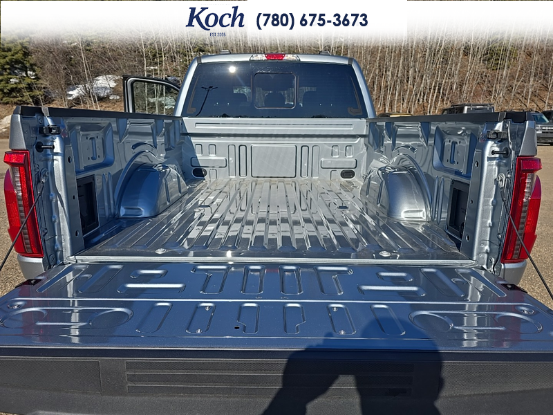 NEW 2026 Ford F-150 XLT - Iconic Silver Metallic Exterior / BLACK SPORT Interior - $77,930 - Stock #A26081 - VIN 1FTFW3L8XTKD29213 - Photo 37