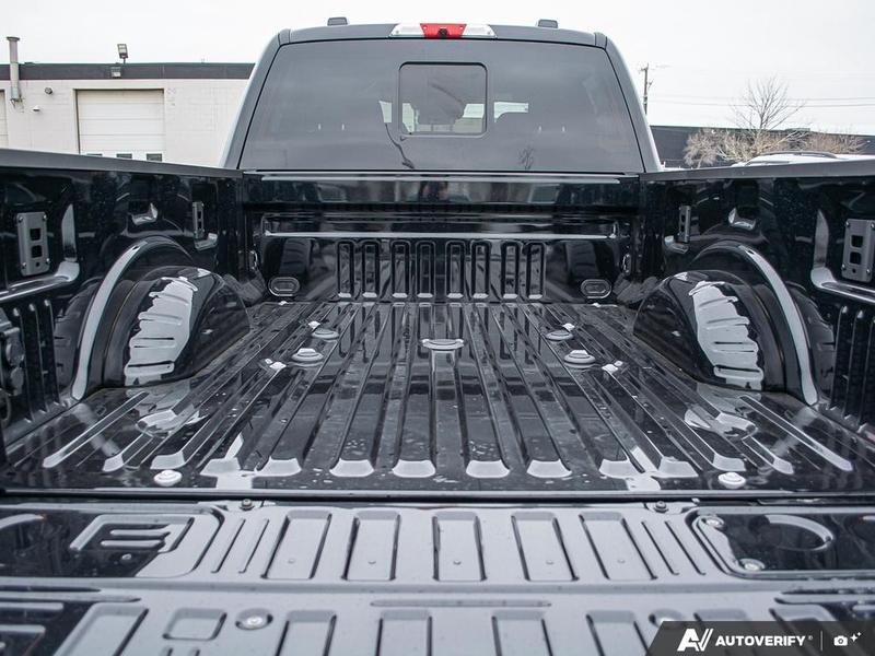 NEW 2026 Ford F-350 Super Duty King Ranch - Agate Black/marsh Grey Accent Exterior / JAVA LEATHER Interior - $122,662 - Stock #E60468 - VIN 1FT8W3BT3TEE05660 - Photo 11