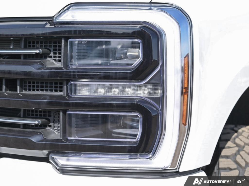 NEW 2026 Ford F-350 Super Duty Platinum Tremor - Star White Tri-coat Metallic Exterior / BLACK ONYX/BLUE LEATHER Interior - $125,153 - Stock #E60247 - VIN 1FT8W3BM5TED66353 - Photo 10