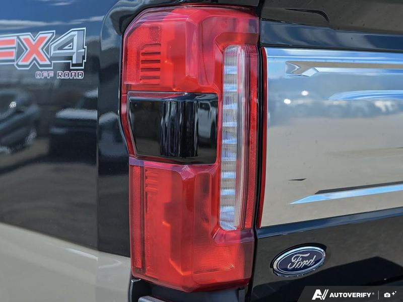 NEW 2026 Ford F-350 Super Duty King Ranch - Agate Black/marsh Grey Accent Exterior / JAVA LEATHER Interior - $130,912 - Stock #E60649 - VIN 1FT8W3BM1TEE28377 - Photo 12