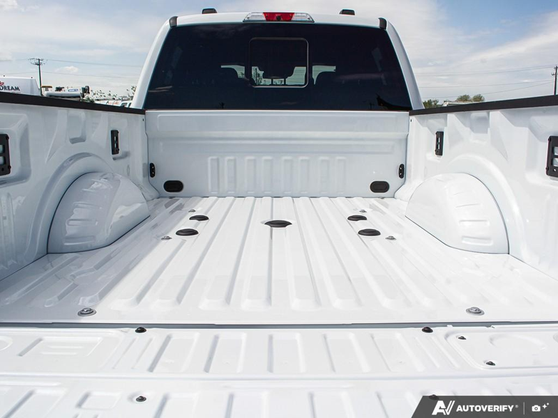 NEW 2026 Ford F-350 Super Duty King Ranch Tremor - Star White/marsh Grey Accent Exterior / JAVA LEATHER Interior - $128,817 - Stock #E60602 - VIN 1FT8W3BMXTEE24019 - Photo 11