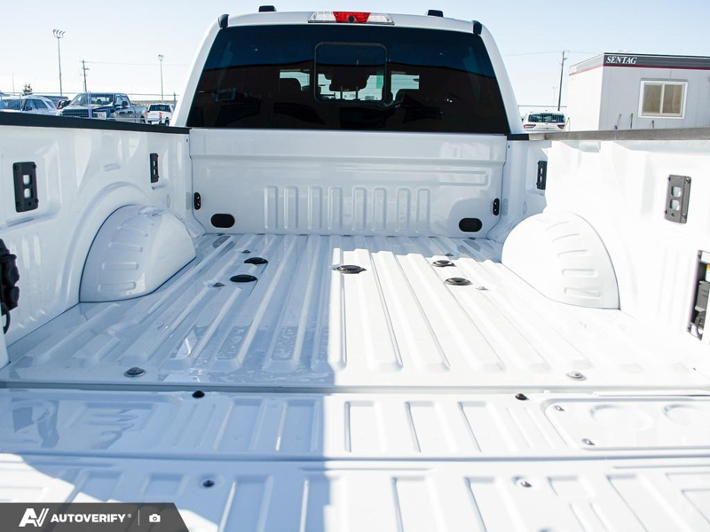 NEW 2026 Ford F-350 Super Duty Platinum - Star White Tri-coat Metallic Exterior / BLACK ONYX/BLUE LEATHER Interior - $121,261 - Stock #D60313 - VIN 1FT8W3BT6TED95352 - Photo 11
