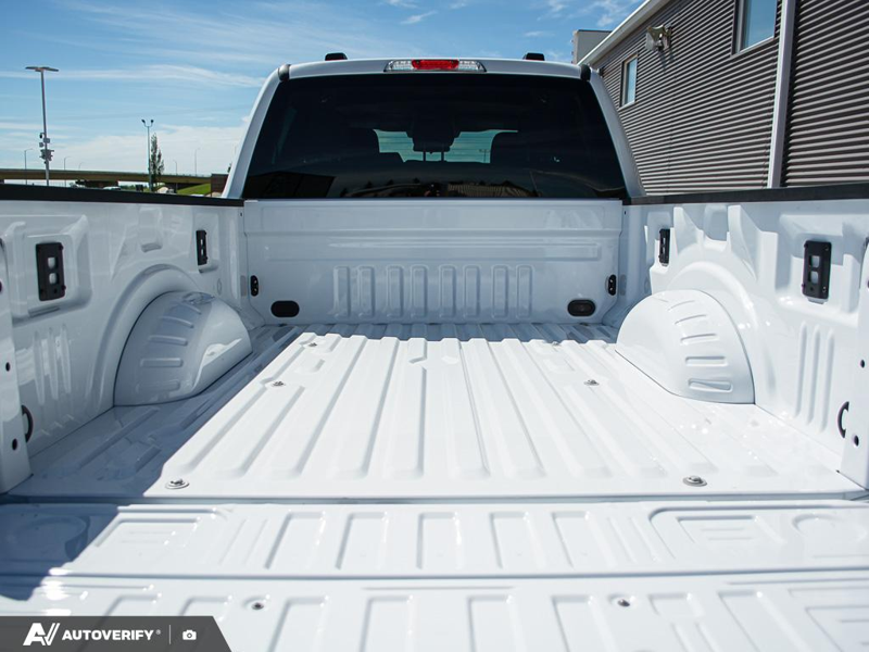 NEW 2026 Ford F-350 Super Duty XLT - Oxford White Exterior / MEDIUM DARK SLATE CLOTH Interior - $86,242 - Stock #D60600 - VIN 1FT8W3BT4TEE82327 - Photo 11
