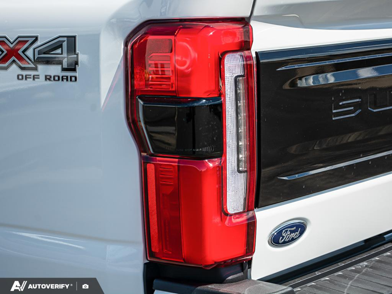 NEW 2026 Ford F-350 Super Duty Platinum - Star White Tri-Coat Exterior / BLACK ONYX/BLUE LEATHER Interior - $115,952 - Stock #D60597 - VIN 1FT8W3BT7TEE90714 - Photo 12