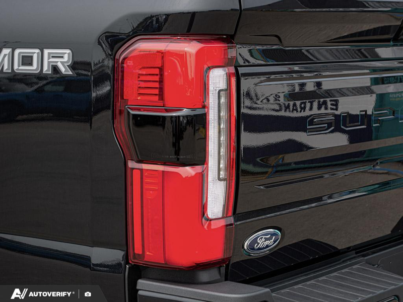 NEW 2026 Ford F-350 Super Duty Platinum - Agate Black Metallic Exterior / BLACK ONYX/PLATINUM BLUE, UNIQUE PLATINUM LEATHER 40/CONSOLE/40 Interior - $121,938 - Stock #D60753 - VIN 1FT8W3BMXTEE03297 - Photo 12
