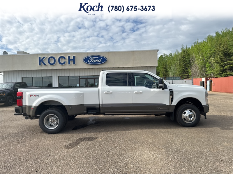 NEW 2026 Ford F-350 Super Duty King Ranch - Star White Tri-coat Metallic Exterior / JAVA LEATHER Interior - $129,339 - Stock #A26200 - VIN 1FT8W3DTXTEE46591 - Photo 13